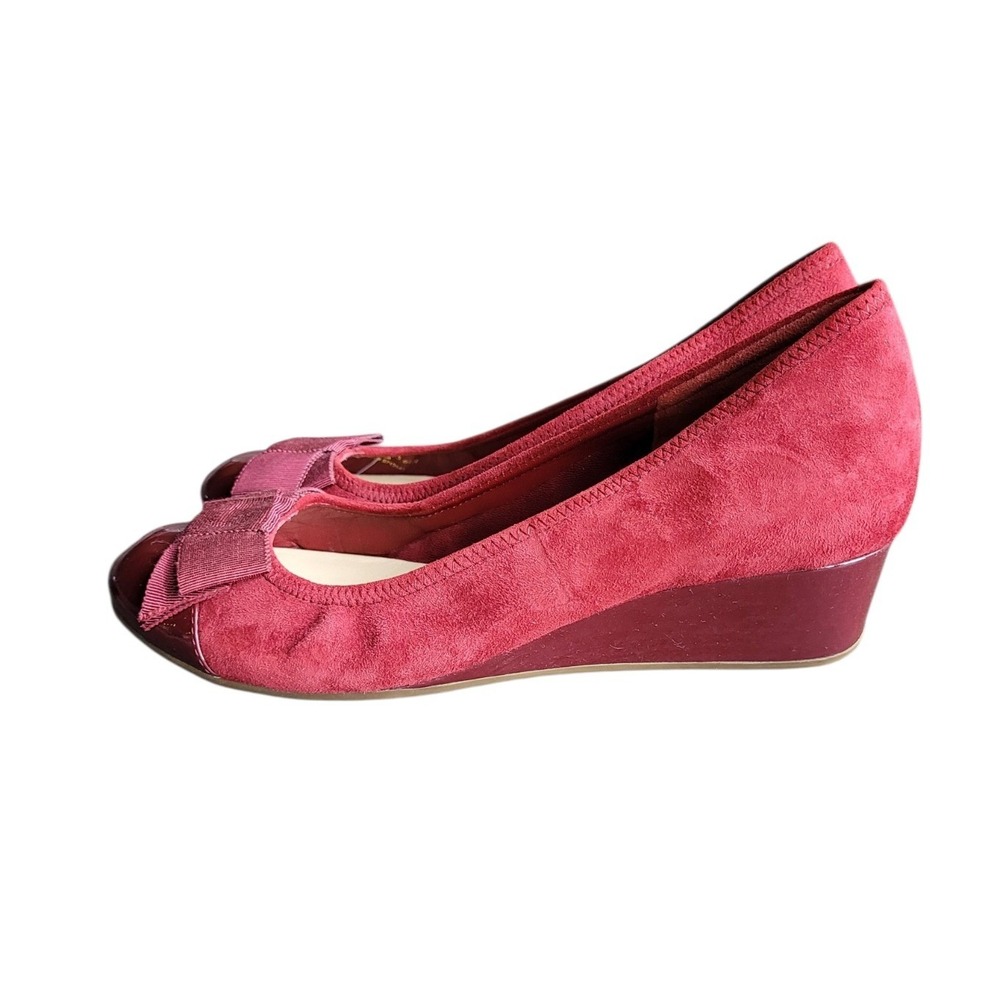 COLE HAAN 6.5B Air Suede Patent Cap Toe Bow Wedge Heel Women